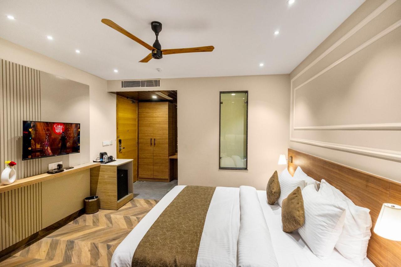 Pride Hotel And Resort Рішикеш Екстер'єр фото