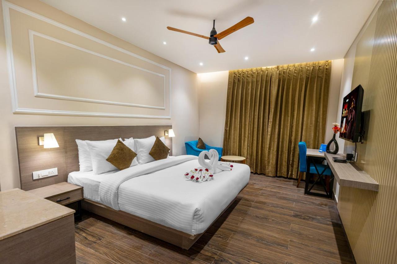 Pride Hotel And Resort Рішикеш Екстер'єр фото