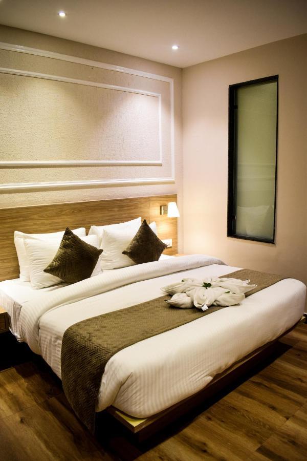 Pride Hotel And Resort Рішикеш Екстер'єр фото