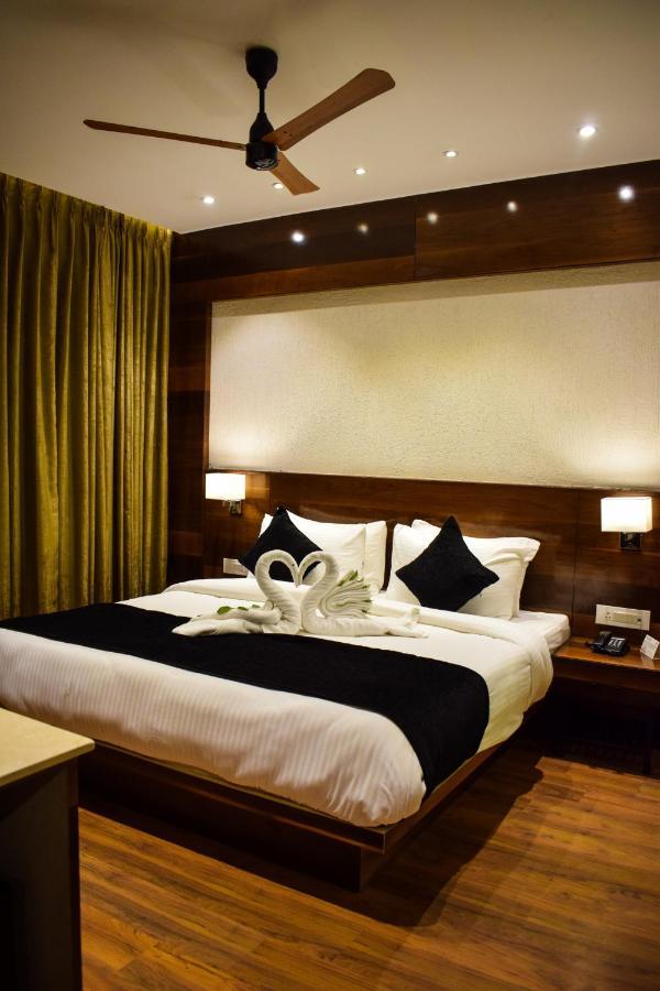 Pride Hotel And Resort Рішикеш Екстер'єр фото